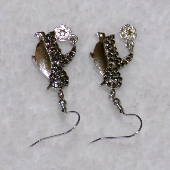 NEW Silver Penguin Dangle Earrings Black & Crystal Rhinestones - Picture 9 of 9